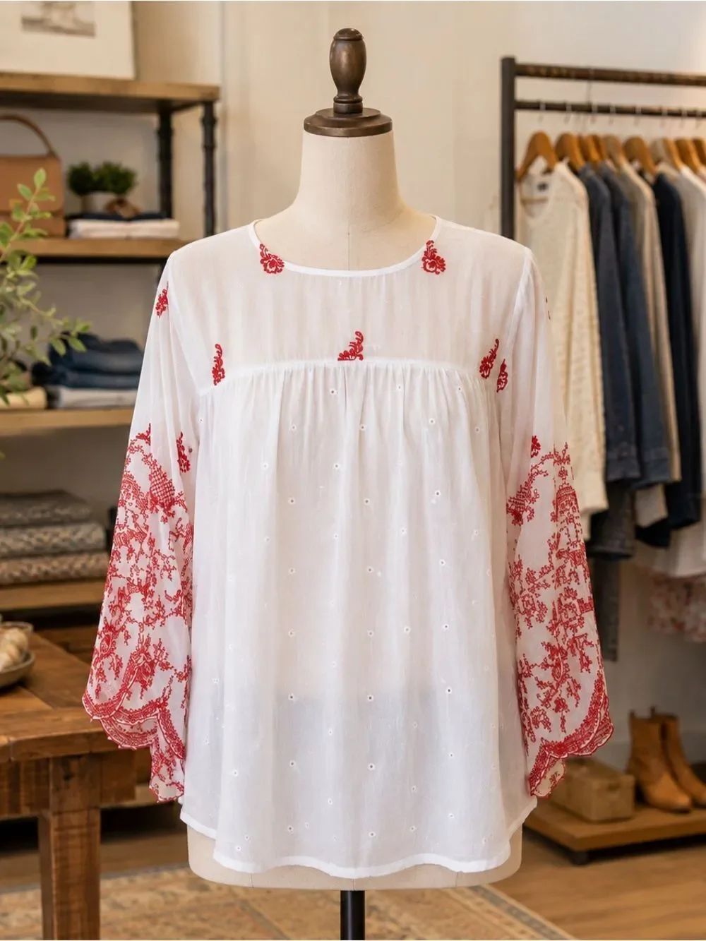 JOHNNY WAS White Rose Stitch Embroidered Tunic Small